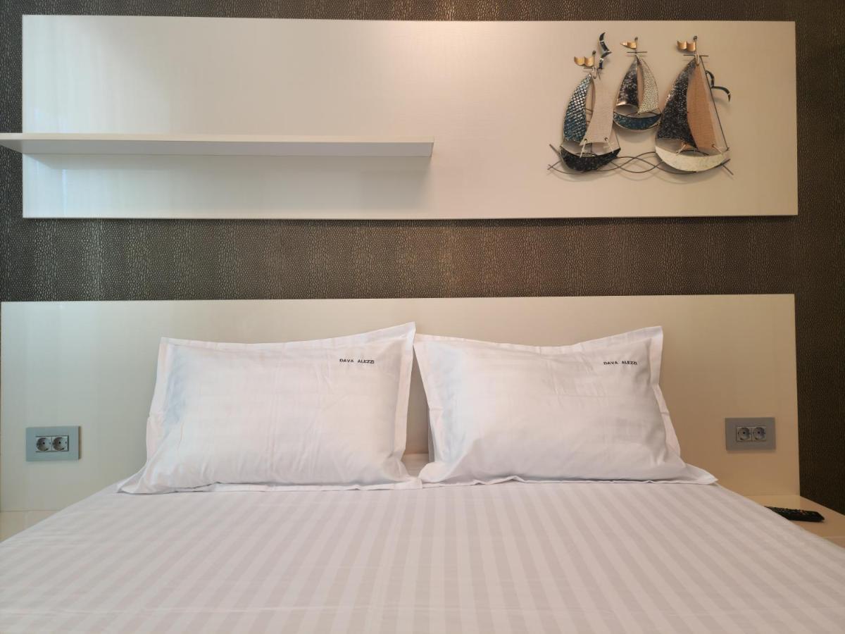 Dava Aparthotel Pool & Spa Mamaia Nord Năvodari Exteriör bild
