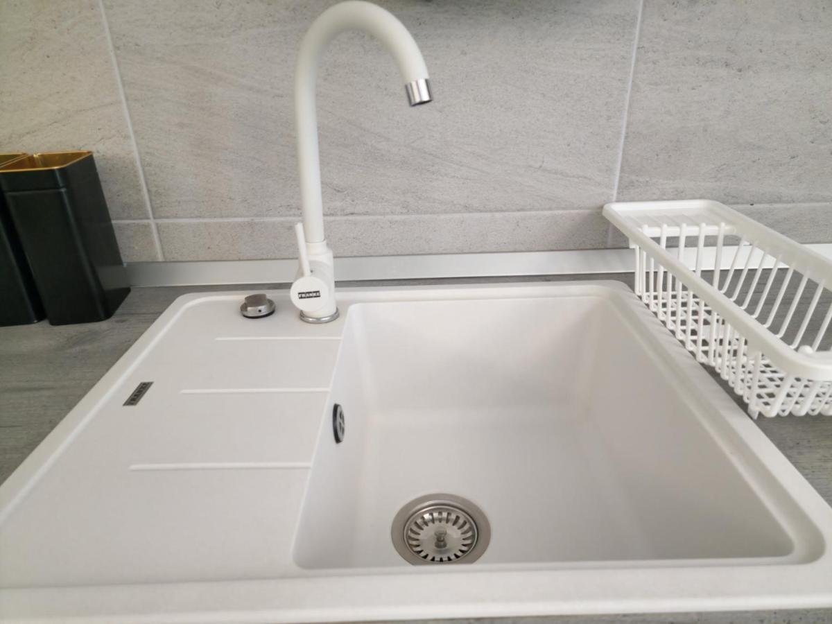 Dava Aparthotel Pool & Spa Mamaia Nord Năvodari Exteriör bild