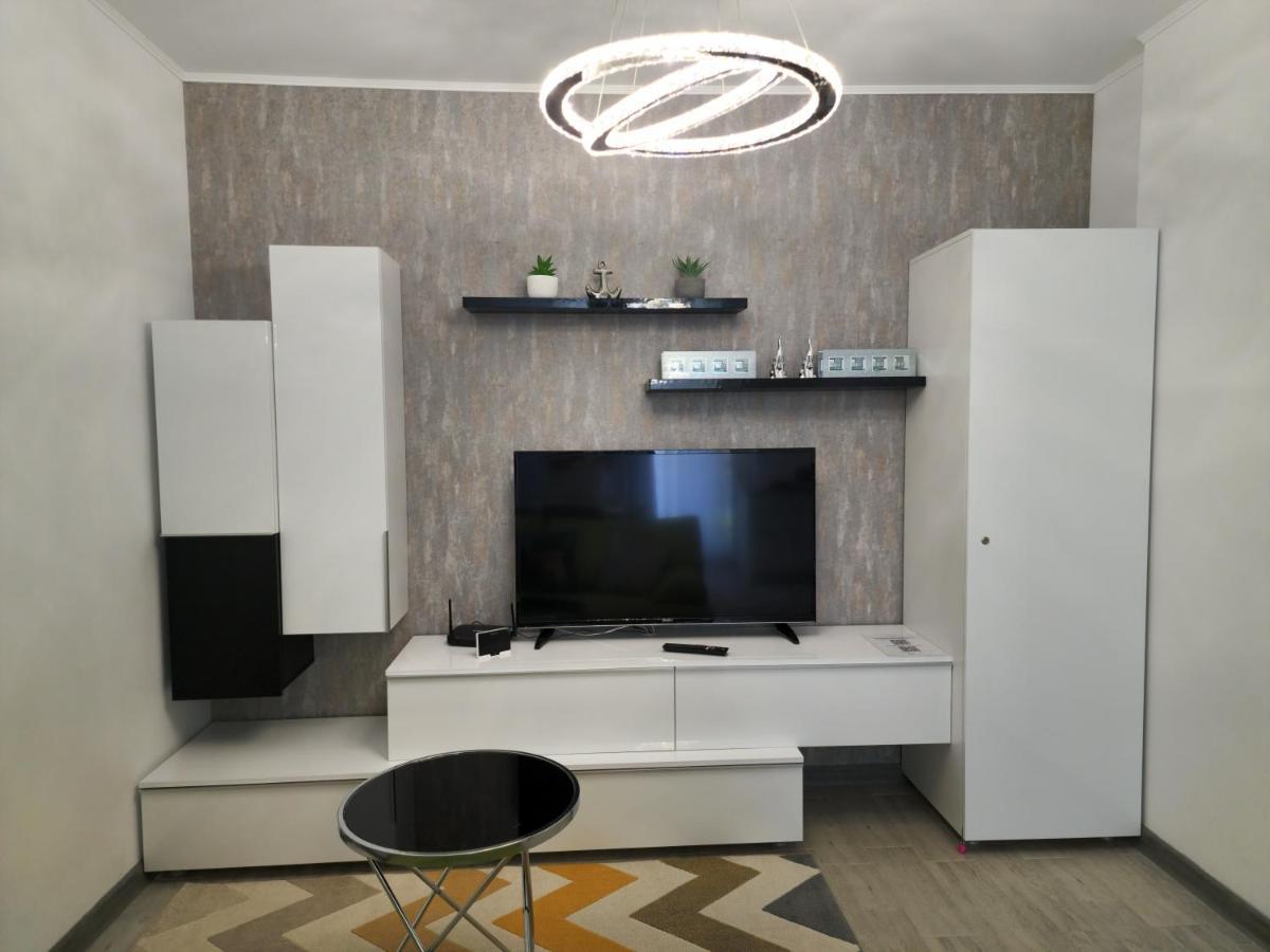 Dava Aparthotel Pool & Spa Mamaia Nord Năvodari Exteriör bild
