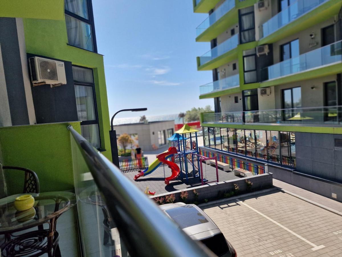 Dava Aparthotel Pool & Spa Mamaia Nord Năvodari Exteriör bild